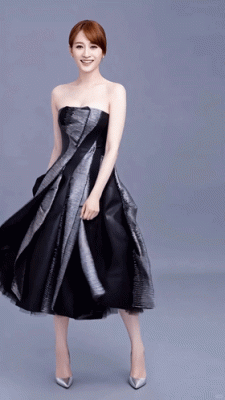人物翩翩起舞[00_00_00--00_00_20].gif